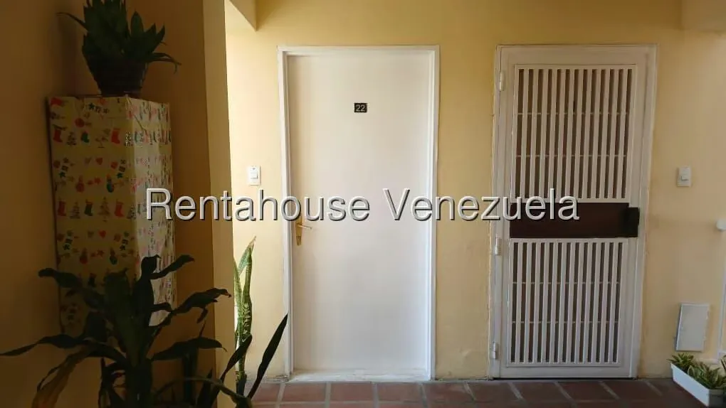 Apartamento (1 Nivel) en Venta en Sector Sucua, Miranda - 3