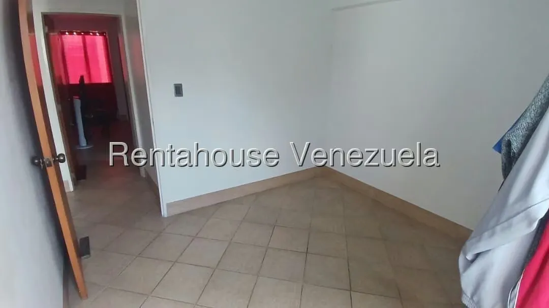 Apartamento (1 Nivel) en Venta en Sector Sucua, Miranda - 10