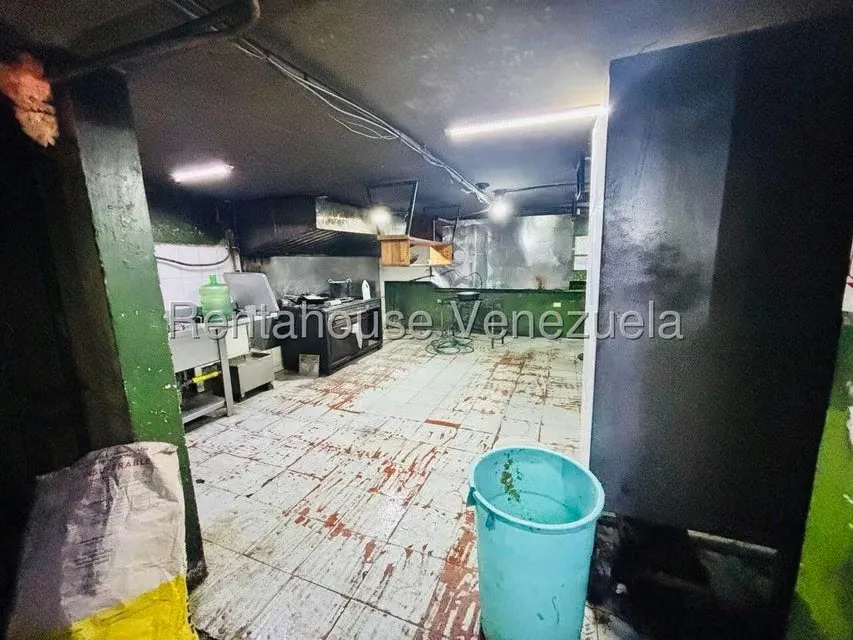 Local Comercial en Alquiler en Paraiso, Zulia - 13