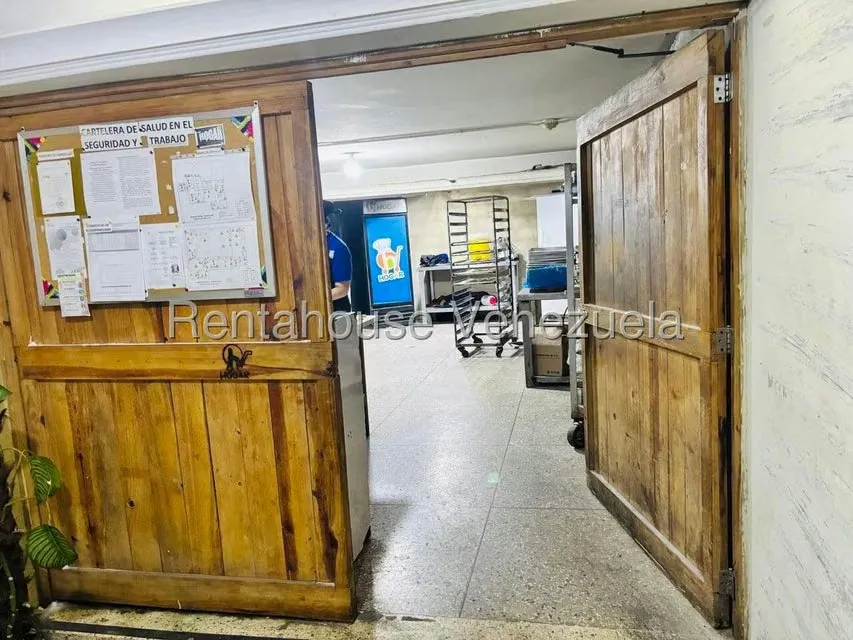 Local Comercial en Alquiler en Paraiso, Zulia - 16