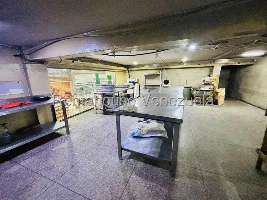 Local Comercial en Alquiler en Paraiso, Zulia - 6