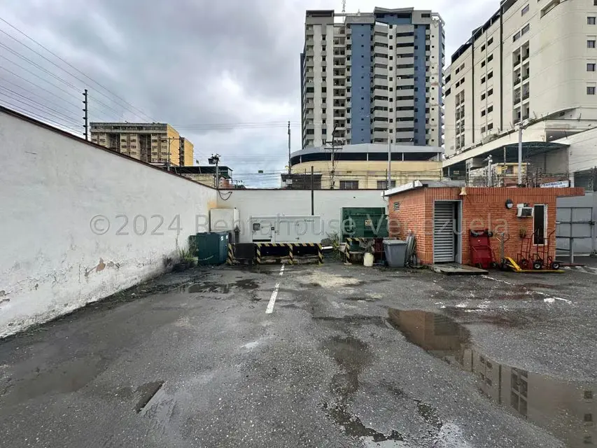 Comercial (Edificio) en Venta en Zona Centro, Aragua - 22