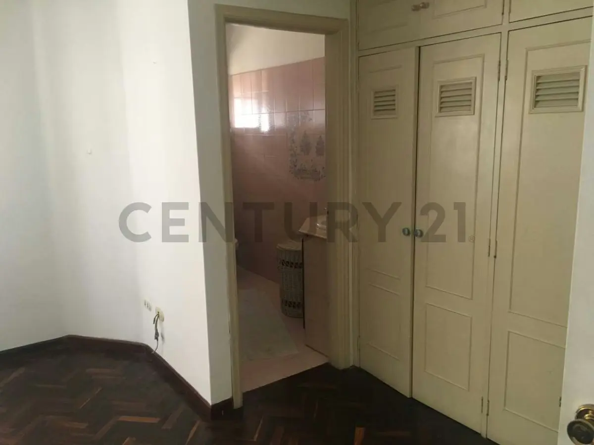 PV - Venta de Casa en la Urb. Miranda con vista al Ávila - 30