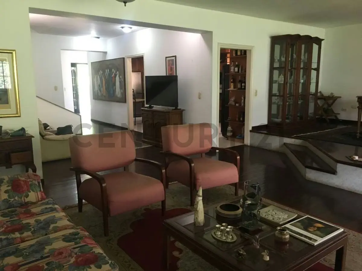PV - Venta de Casa en la Urb. Miranda con vista al Ávila - 34