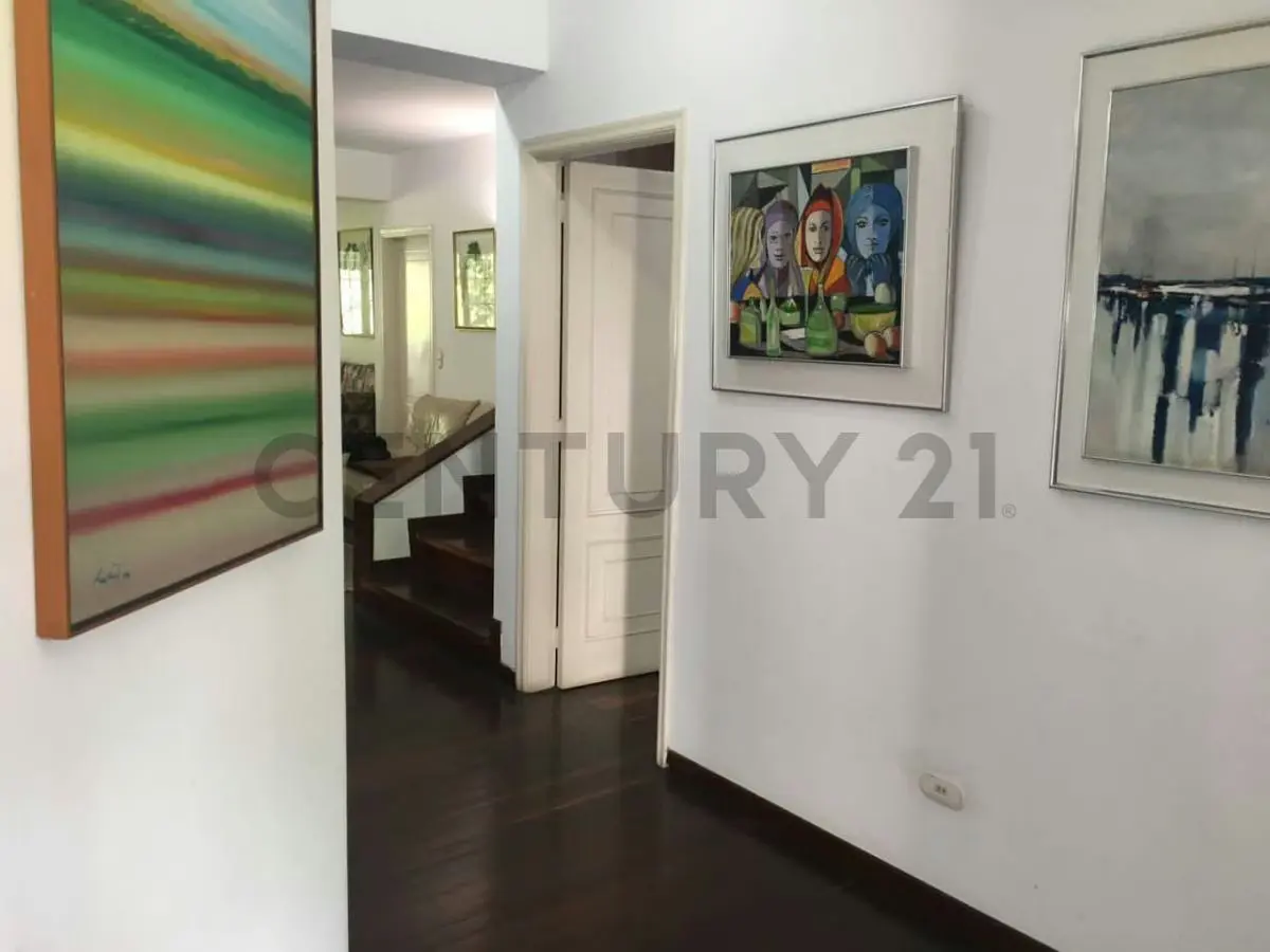 PV - Venta de Casa en la Urb. Miranda con vista al Ávila - 38