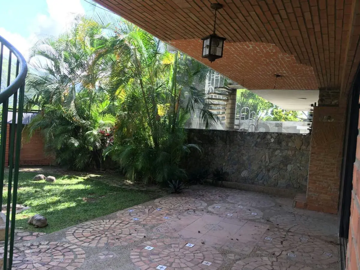 PV - Venta de Casa en la Urb. Miranda con vista al Ávila - 39