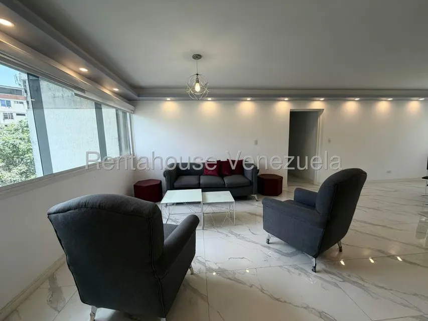 Apartamento (1 Nivel) en Venta en Chuao, Distrito Metropolitano - 18