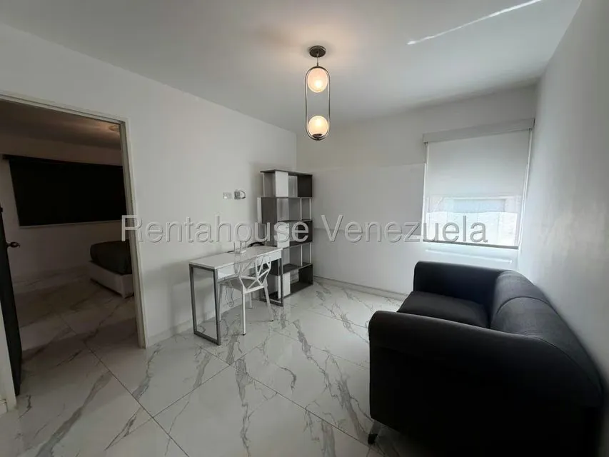 Apartamento (1 Nivel) en Venta en Chuao, Distrito Metropolitano - 21