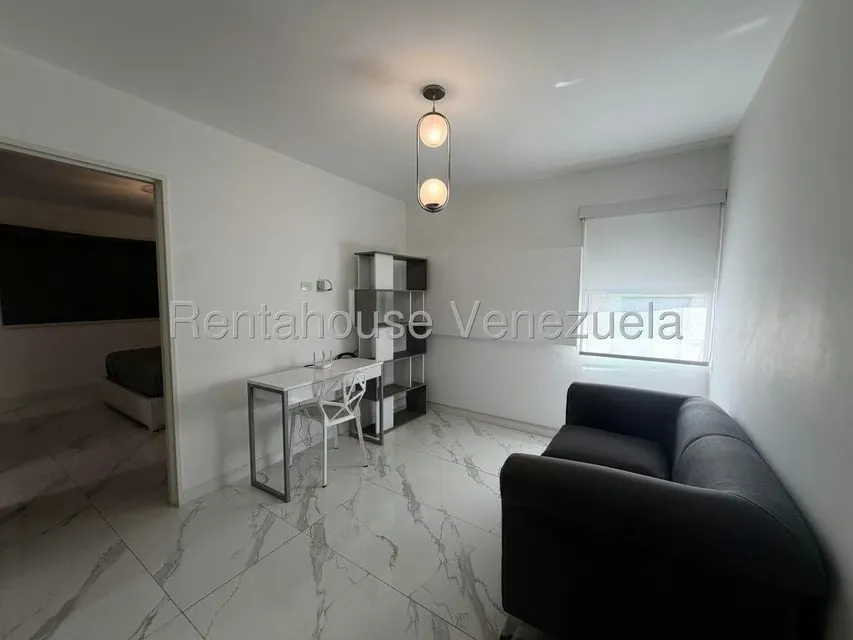 Apartamento (1 Nivel) en Venta en Chuao, Distrito Metropolitano - 10