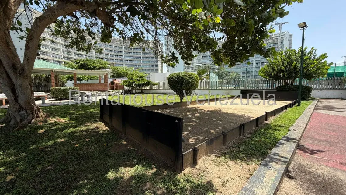 Apartamento (1 Nivel) en Venta en Agua Sal, Miranda - 28