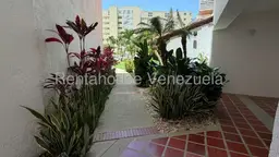 View 32