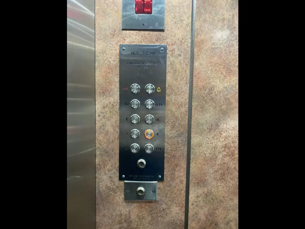 Vendo apartamento 106 m2 Santa Rosa de Lima 9136 - 2