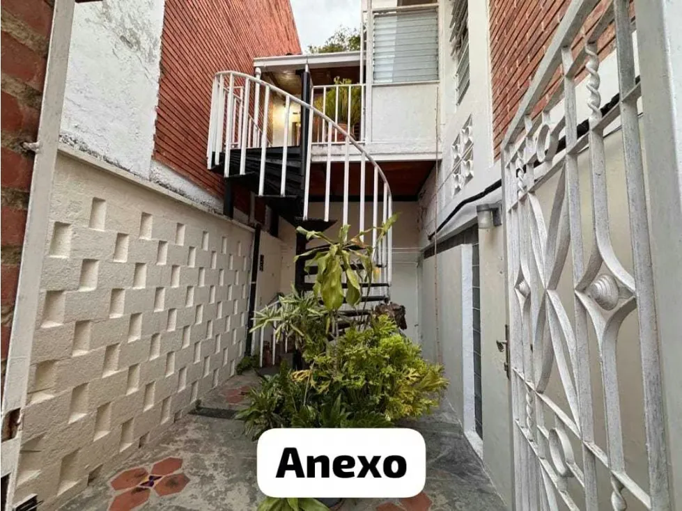 Vendo casa c/2 anexos 389m3 es de Desnivel Santa Sofía El Cafeta 8801 - 22