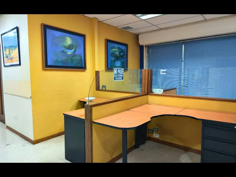 Oficina en Alquiler Urb Los Ruices, 581,86MT2. 25-128 - 3