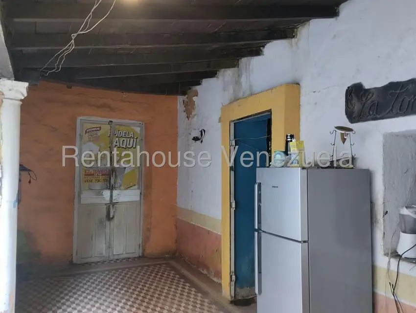 Casa (1 Nivel) en Venta en Centro, Lara - 23