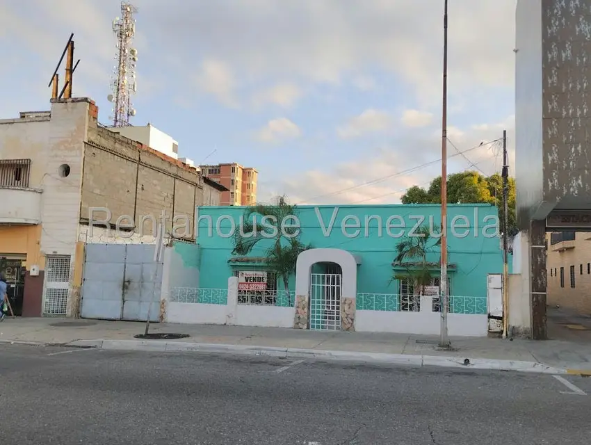 Casa (1 Nivel) en Venta en Centro, Lara - 30
