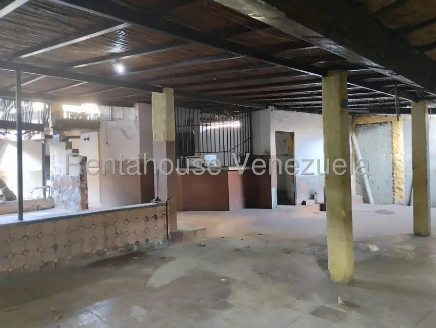 Casa (1 Nivel) en Venta en Centro, Lara - 10
