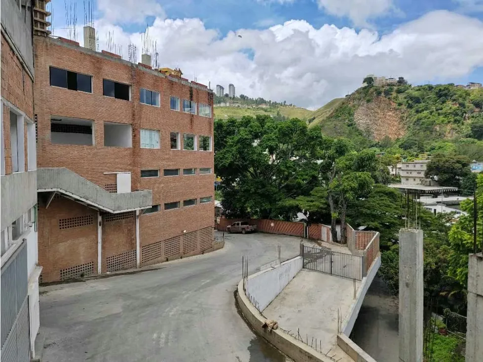 Alquilo local 1956m2 Piedra Azul 1000 - 3