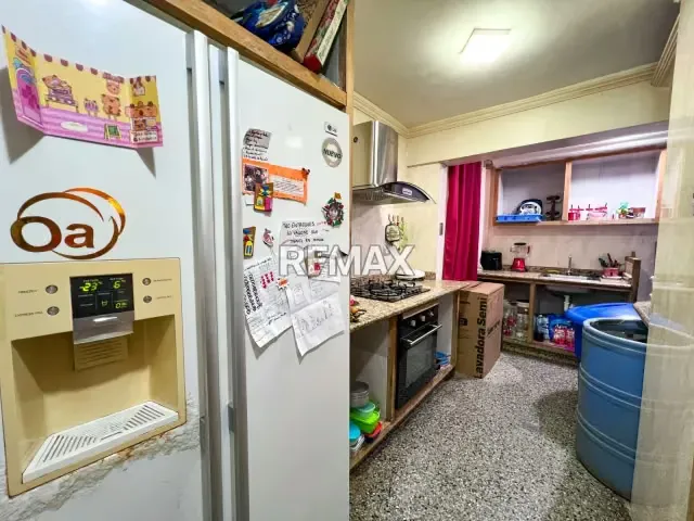 Apartamento en venta en la Avenida 40 de la Urbanización San Francisco - 13
