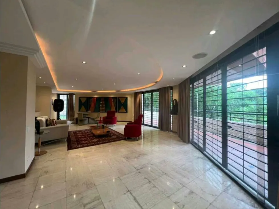 Vendo PB dúplex 600m2 Los Samanes 1504 - 17