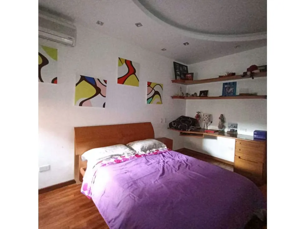 Vendo PB dúplex 600m2 Los Samanes 1504 - 39