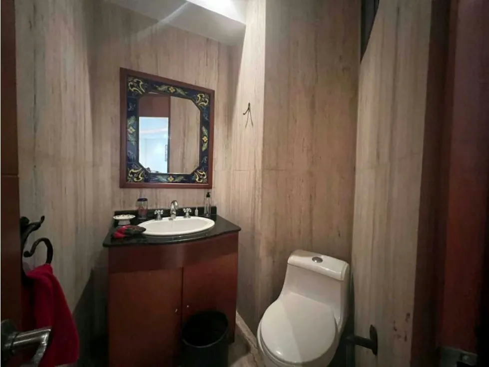Vendo PB dúplex 600m2 Los Samanes 1504 - 47