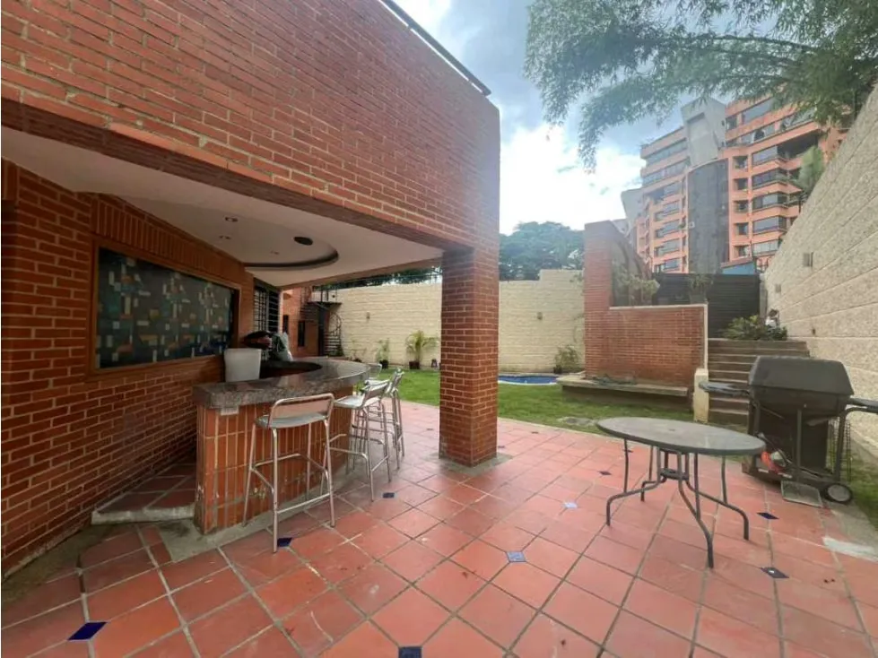 Vendo PB dúplex 600m2 Los Samanes 1504 - 52