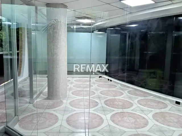 Se Alquila Local ideal para Oficina en CC Otama La Viña - Valencia con planta eléctrica 50% - 4