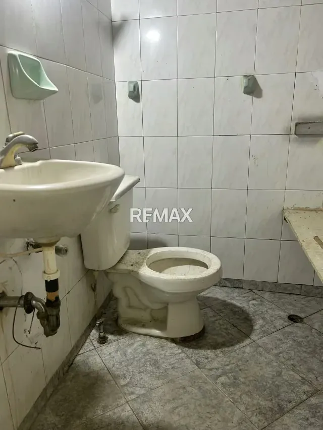 Local comercial a pie de calle - 5