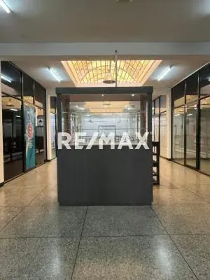 Mini Tienda N° 2 en Alquiler Avenida Andrés Bello entre Carrera 21 y 22 Zona Centro- Barquisimeto - 2