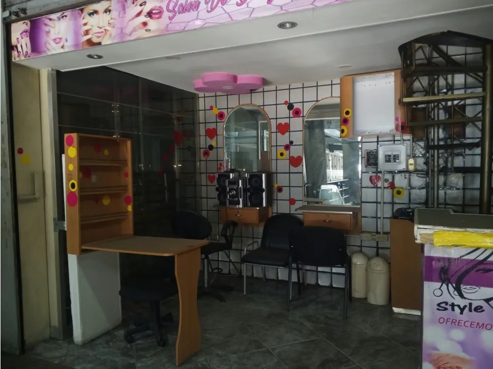 ALQUILER DE LOCAL COMERCIAL EN LA BANDERA DE 17.5 M2 - 2