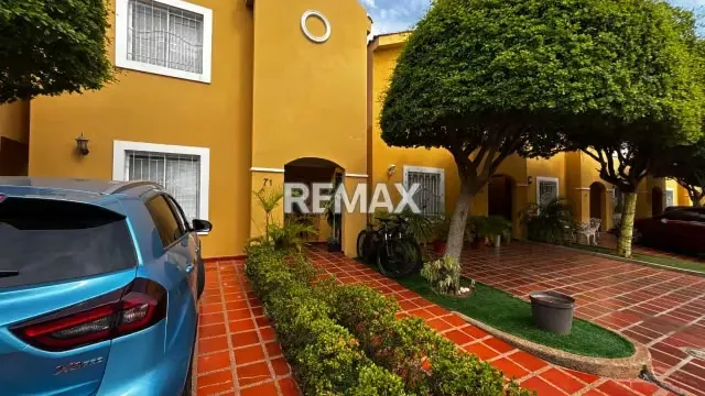 TownHouse en Alquiler Villa Santa Monica