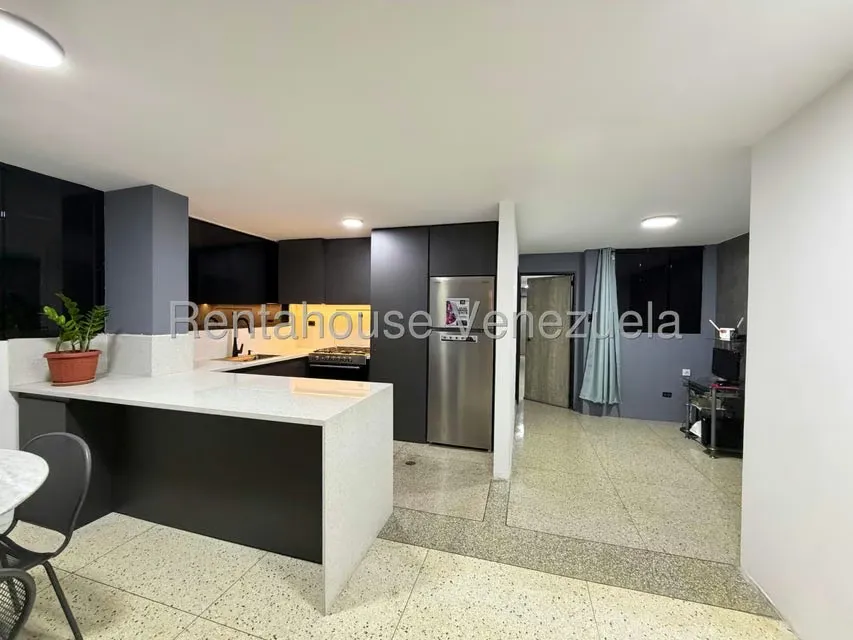 Apartamento (1 Nivel) en Venta en La Florida, Distrito Metropolitano - 11