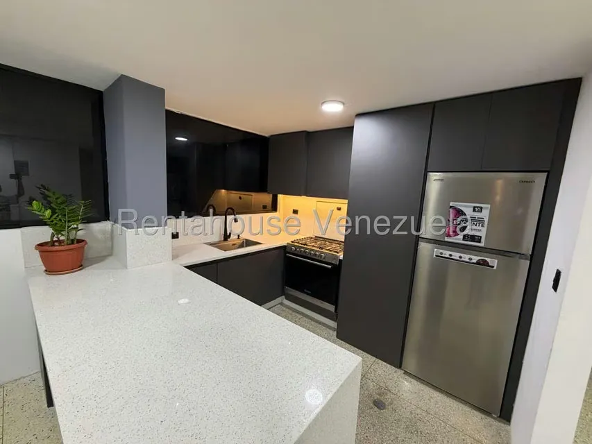 Apartamento (1 Nivel) en Venta en La Florida, Distrito Metropolitano - 14