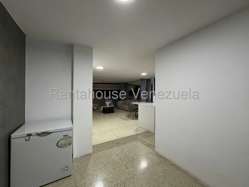 Apartamento (1 Nivel) en Venta en La Florida, Distrito Metropolitano - 16