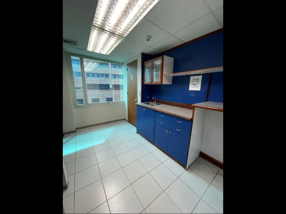 Alquilo en La Castellana, oficina de 400m2 - 8