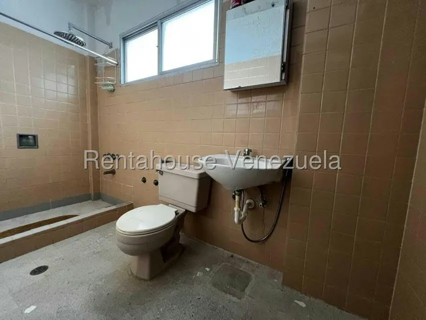 Casa (Duplex) en Venta en Los Chorros, Distrito Metropolitano - 21