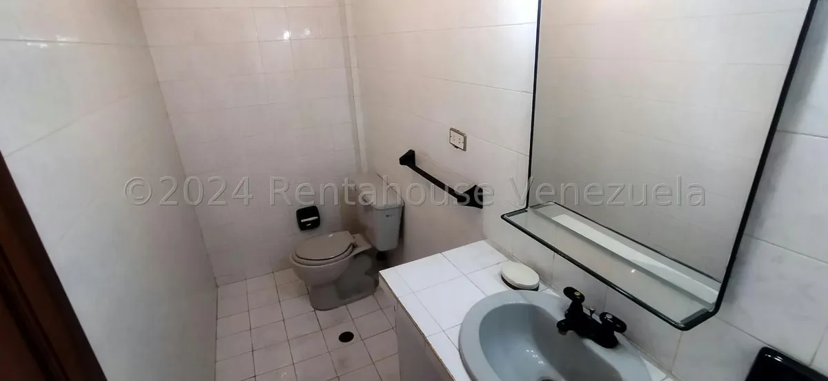 Casa (Multipes Niveles) en Venta en Los Pomelos, Distrito Metropolitano - 11