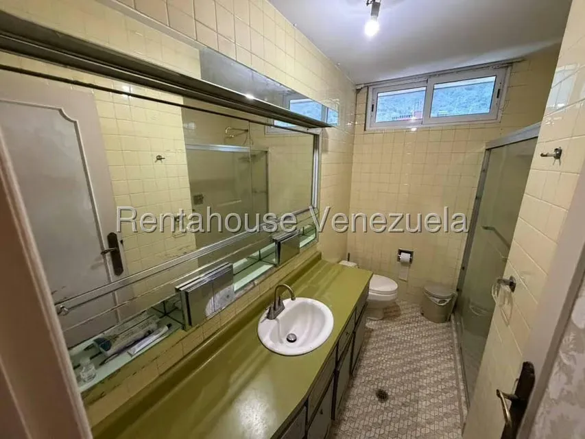 Apartamento (1 Nivel) en Venta en La Florida, Distrito Metropolitano - 28