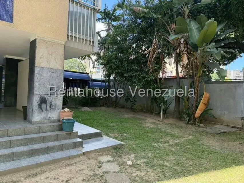 Apartamento (1 Nivel) en Venta en La Florida, Distrito Metropolitano - 44