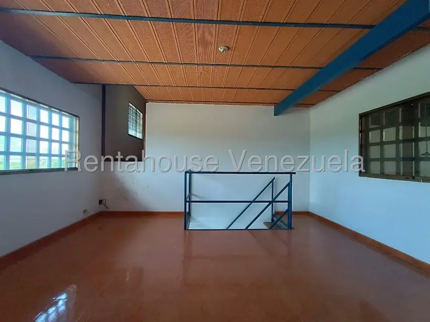 Comercial (Galpon - Deposito) en Venta en Urbanizacion Industrial Santa Cruz, Aragua - 12