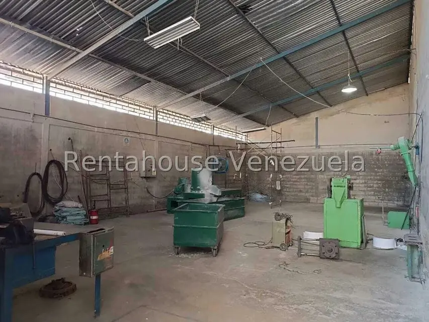 Comercial (Galpon - Deposito) en Venta en Urbanizacion Industrial Santa Cruz, Aragua - 20