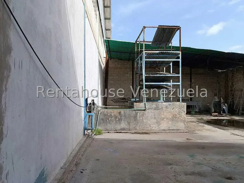 Comercial (Galpon - Deposito) en Venta en Urbanizacion Industrial Santa Cruz, Aragua - 22