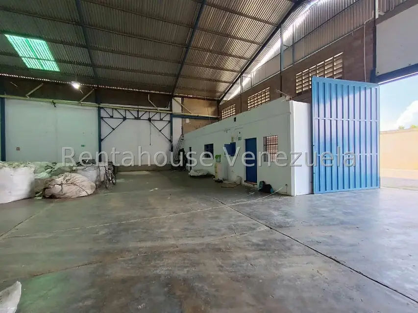 Comercial (Galpon - Deposito) en Venta en Urbanizacion Industrial Santa Cruz, Aragua - 26
