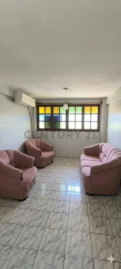 Disponible Apartamento de 88 Mts ubicado en las cercanias de la Urb. El Guayabal - 5