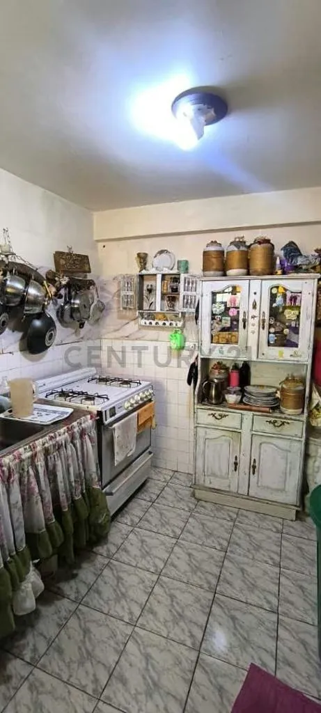 Disponible Apartamento de 88 Mts ubicado en las cercanias de la Urb. El Guayabal - 6