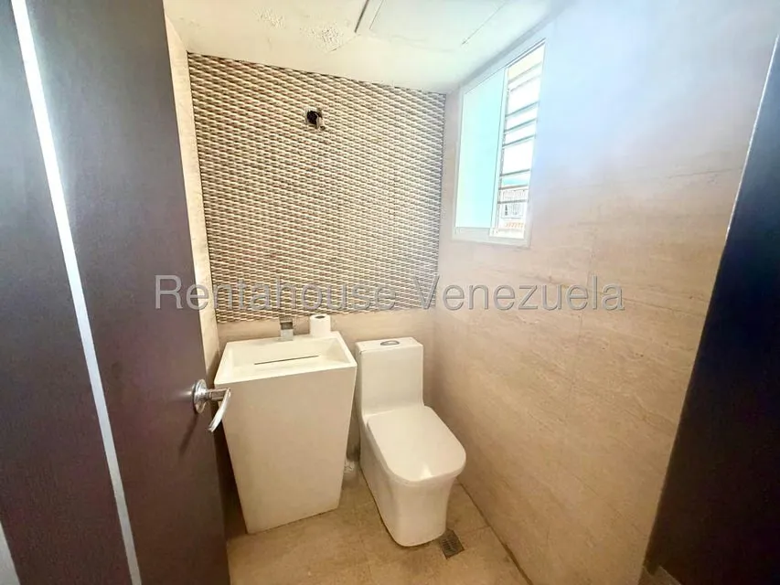 Casa (Duplex) en Venta en Miranda, Distrito Metropolitano - 13