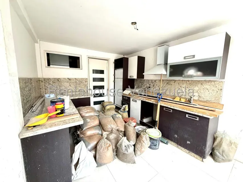 Casa (Duplex) en Venta en Miranda, Distrito Metropolitano - 31