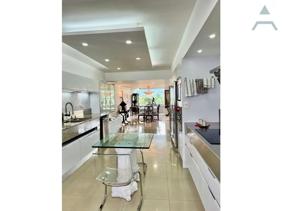 Se vende/alq Apto244m² 2h+s/3b+s/3p Las Mesetas de Santa Rosa de Lima - 18
