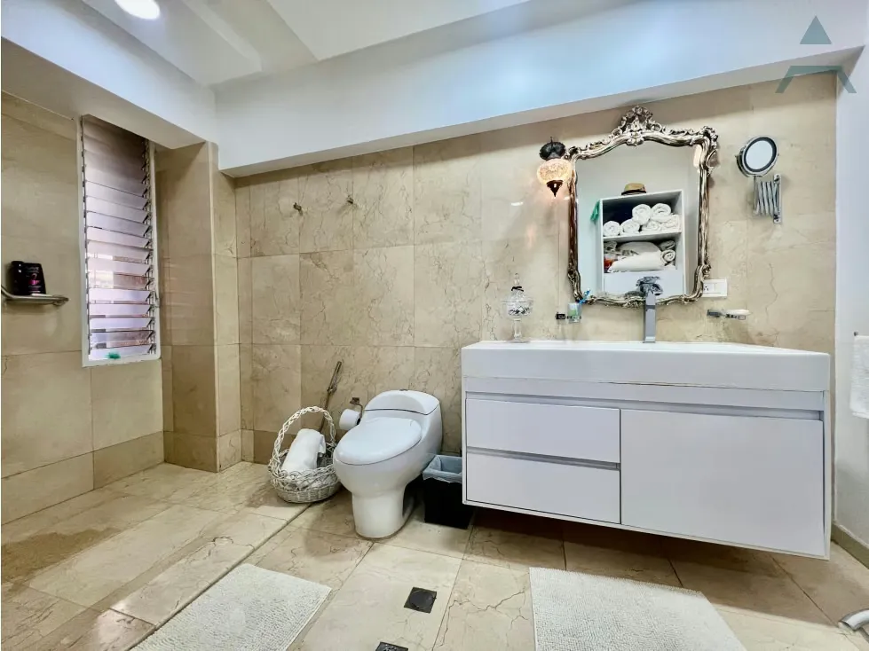 Se vende/alq Apto244m² 2h+s/3b+s/3p Las Mesetas de Santa Rosa de Lima - 28